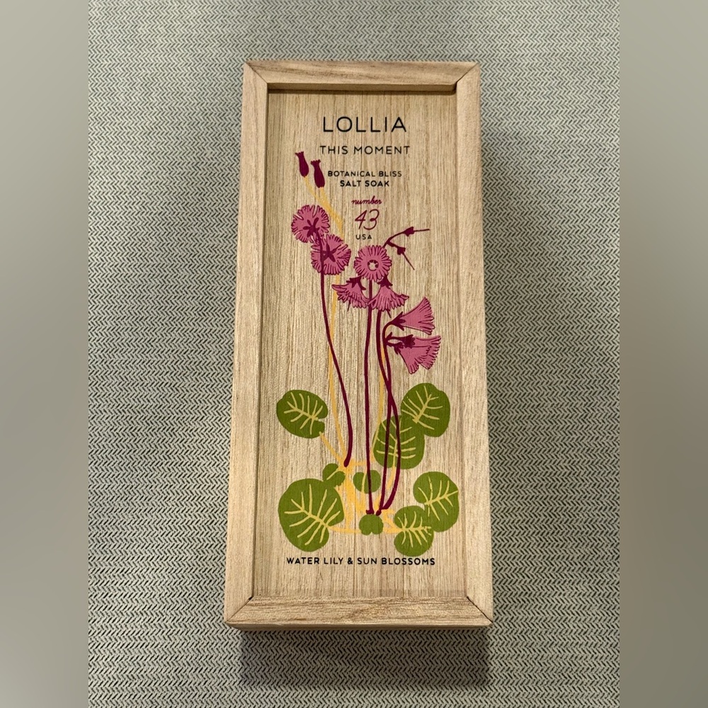 Lollia 'This Moment' Botanical Bliss Salt Soak - Number 43 - Brand New in Box
